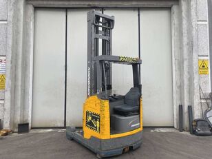 Jungheinrich ETV 320 Reach truck regalni viljuškar